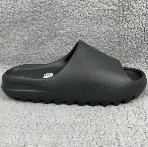 Adidas Yeezy Slide Onyx (Black)Size 9Brand New (No Box)